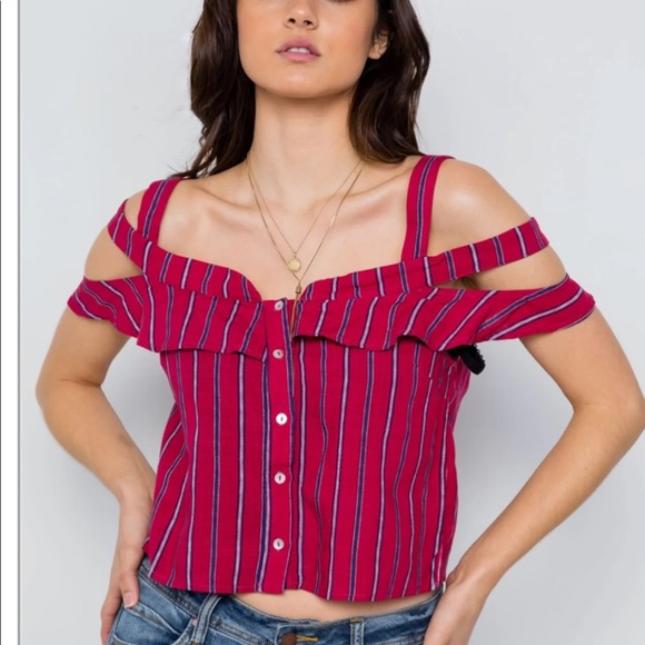 Tops - NWT‼️RED STRIPPED TOP